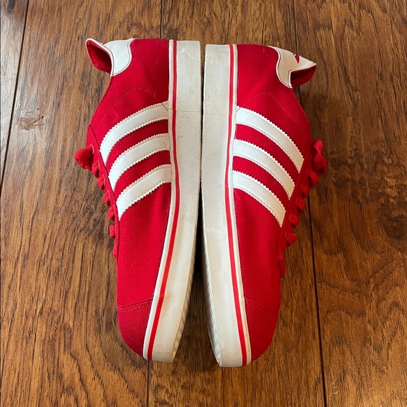 Adidas Gazelle Men's Red and White Striped Sneakers Size 8.5 Excellent Condition - Picture 4 of 10